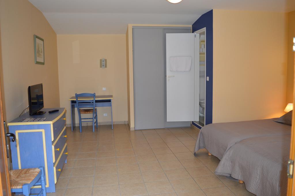 Cote Midi Chambre D'Hote Chaneins Exteriör bild