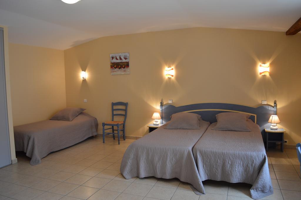 Cote Midi Chambre D'Hote Chaneins Exteriör bild
