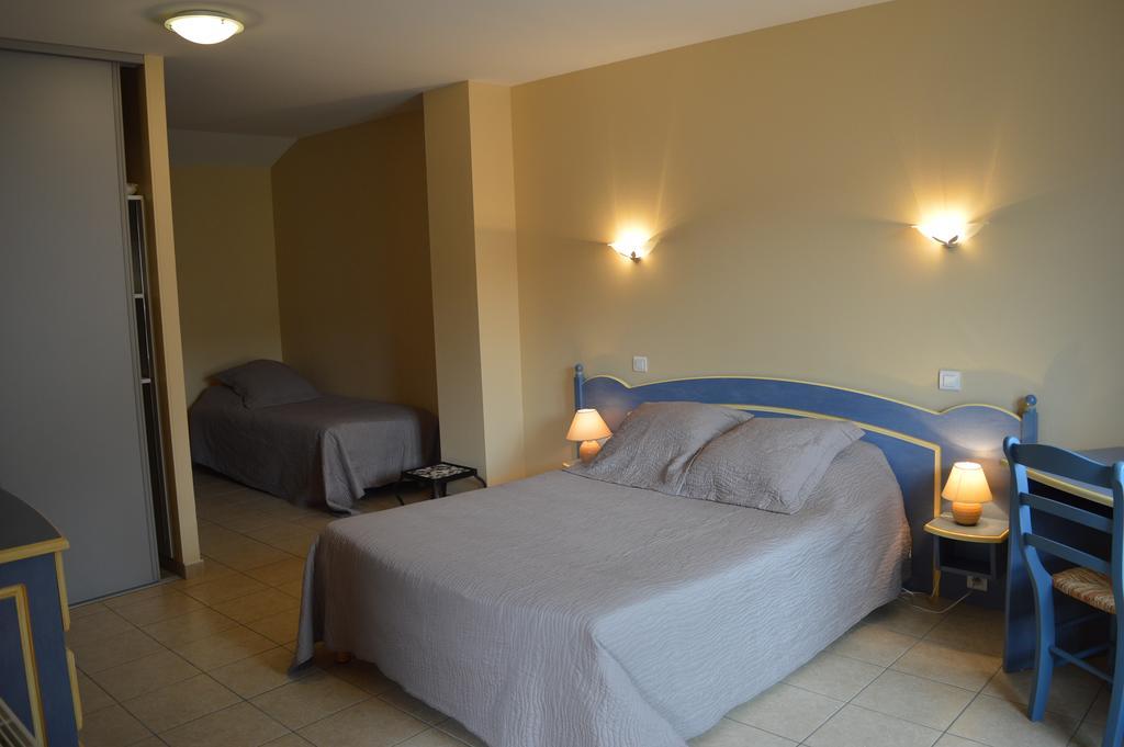 Cote Midi Chambre D'Hote Chaneins Exteriör bild